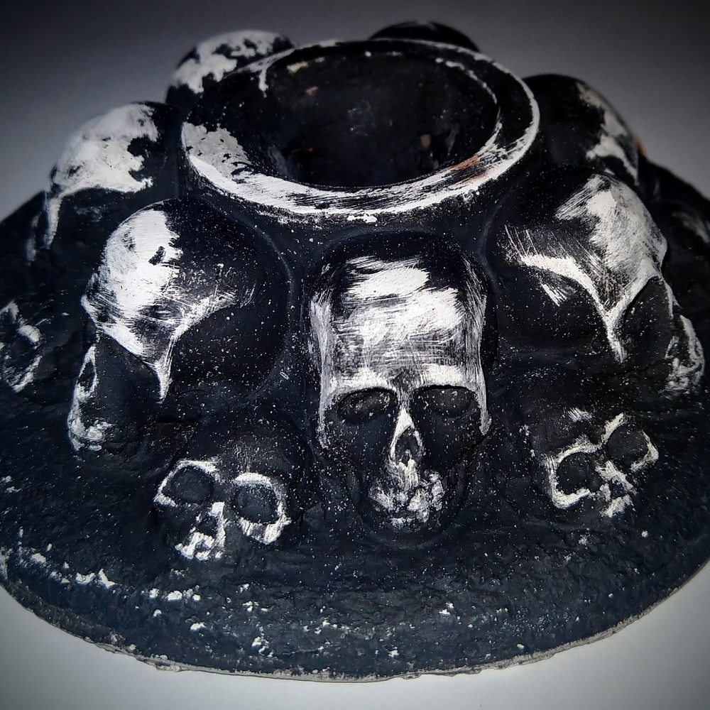 Skull Candle holder